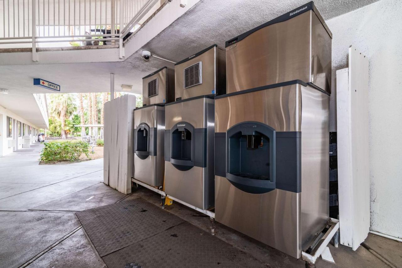 Motel 6-Palm Springs, CA - East - Palm Canyon Exterior foto