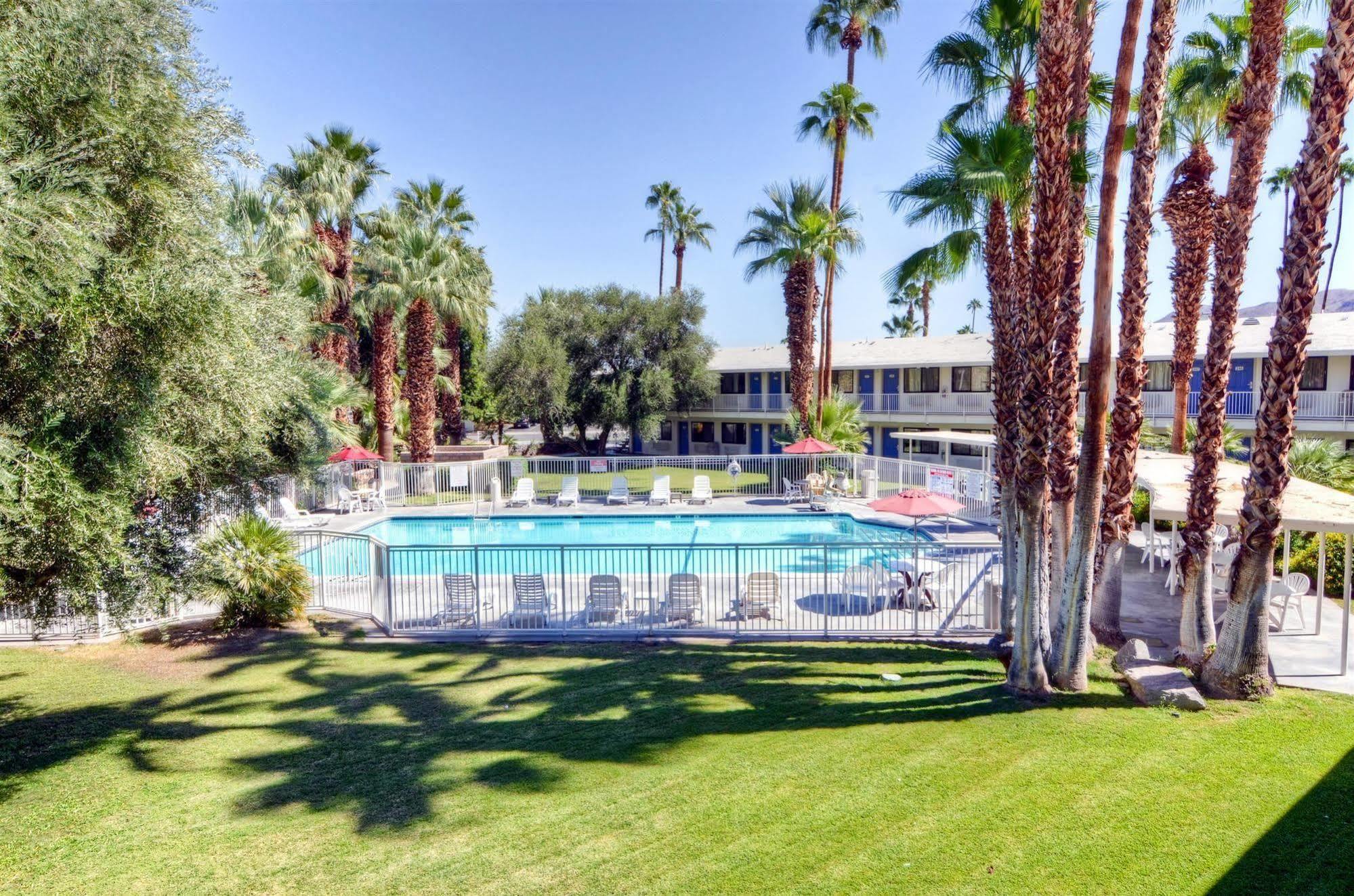 Motel 6-Palm Springs, CA - East - Palm Canyon Exterior foto
