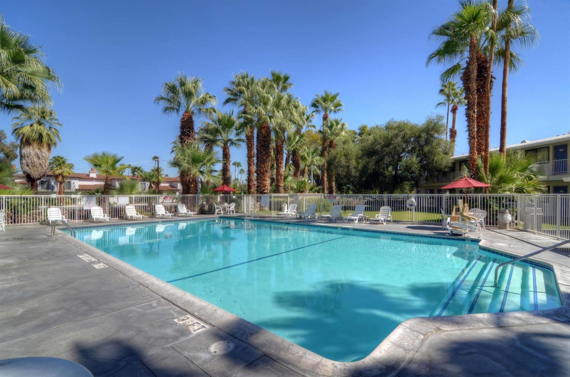 Motel 6-Palm Springs, CA - East - Palm Canyon Exterior foto