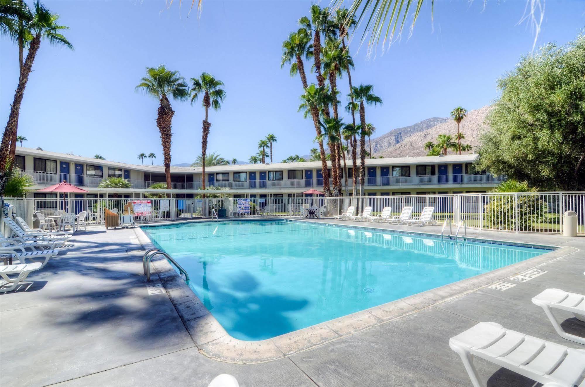 Motel 6-Palm Springs, CA - East - Palm Canyon Exterior foto